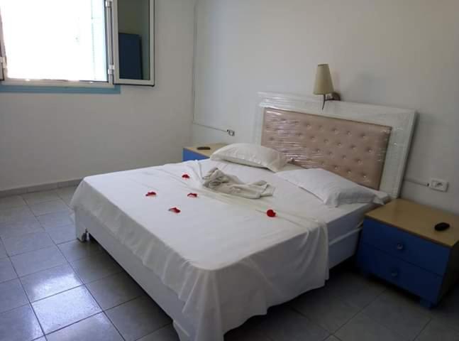 Bed and Breakfast Houria House Sable D'Or Махдия Экстерьер фото